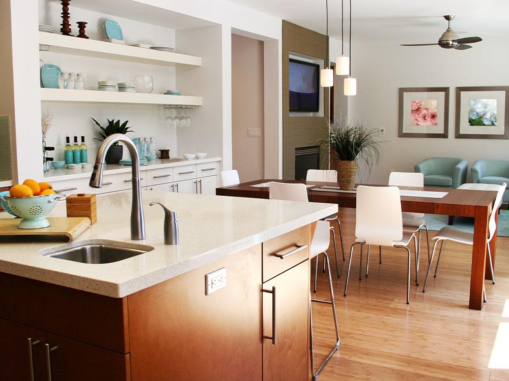 DOM na kľúč - výborne riešený 4.izb. bytdg